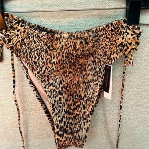 NWT Victoria Secret high waisted bikini bottom